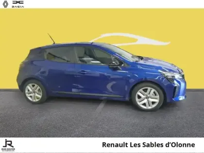 Photo 12 Renault Clio  1.6 E-Tech 145ch full hybrid Evolution