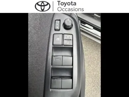 Photo 12 Toyota Yaris  Cross 116h Design MY26