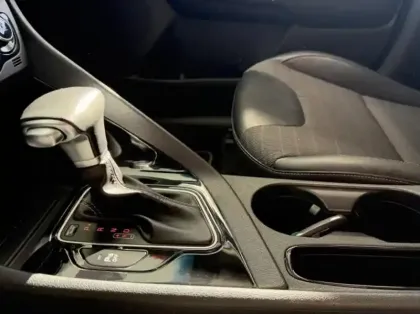 Photo 11 Kia Niro Gén. I Ph1 Design 5