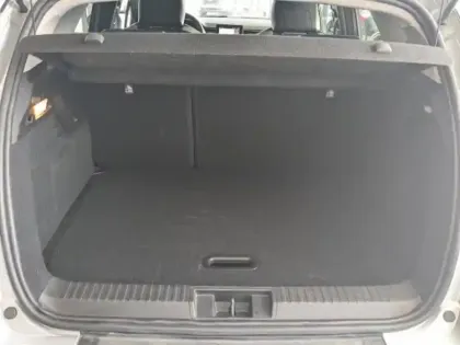 Photo 13 Renault Captur  1.6 E-Tech hybride 145ch Intens -21