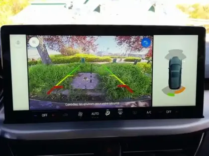 Photo 12 Ford Focus Gén. IV Ph2 Titanium X Business 5