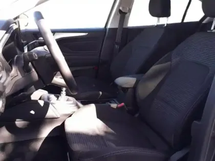 Photo 6 Ford Focus Gén. IV Ph2 Titanium X Business 5