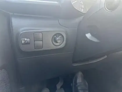 Photo 12 Citroën C3 Gén. III Ph2 Shine 5