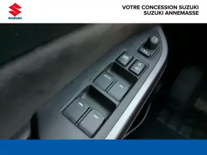 Photo 27 Suzuki Vitara  1.5 Dualjet Hybrid 115ch Style Auto