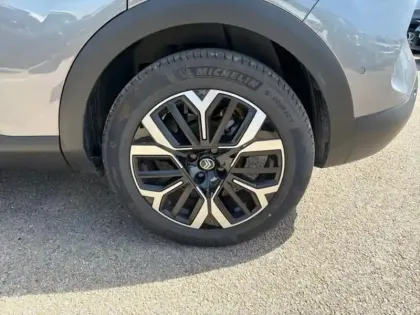 Photo 10 Citroën C4 Gén. III Ph2 MAX 5