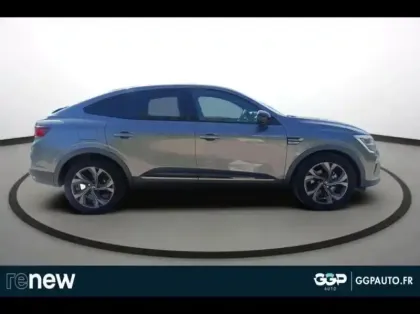 Photo 6 Renault Arkana  1.6 E-Tech hybride 145ch Engineered -22