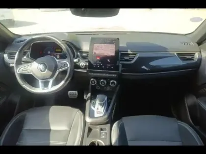 Photo 8 Renault Arkana  1.6 E-Tech hybride 145ch Engineered -22