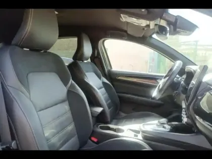 Photo 9 Renault Arkana  1.6 E-Tech hybride 145ch Engineered -22