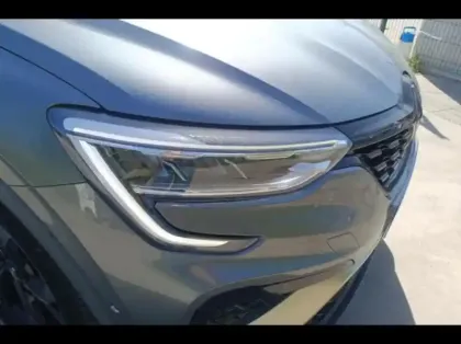 Photo 14 Renault Arkana  1.6 E-Tech hybride 145ch Engineered -22