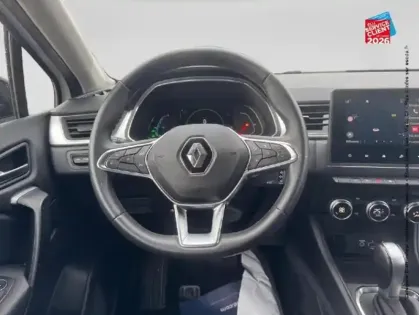 Photo 11 Renault Captur  1.6 E-Tech hybride 145ch Intens -21