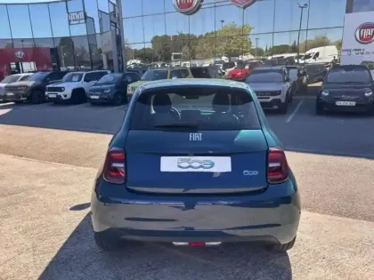 Photo 7 Fiat 500 Gén. II Ph1 MY25 La Prima 3