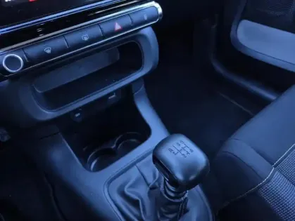 Photo 25 Citroën C3 Gén. III Ph2 NG PLUS 5