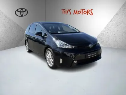 Photo 6 Toyota Prius 136h SkyView