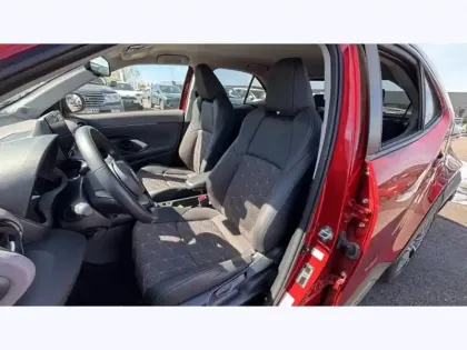 Photo 13 Toyota Yaris Gén. I Ph1 Collection 5