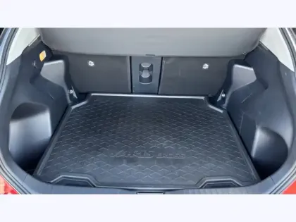 Photo 8 Toyota Yaris Gén. I Ph1 Collection 5