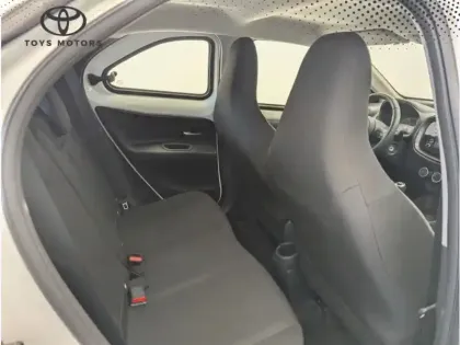 Photo 11 Toyota Aygo 1.0 VVT-i 72 Dynamic