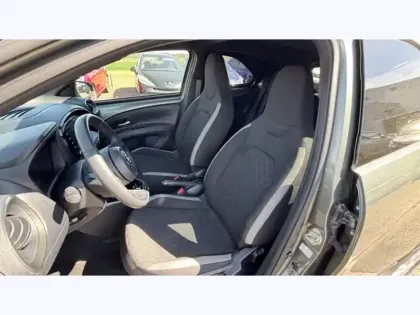 Photo 13 Toyota Aygo Gén. I Ph1 Design 5