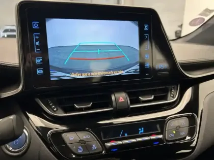 Photo 23 Toyota C-HR 1.8 HYBRIDE 122 DYNAMIC