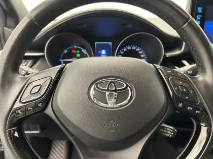 Photo 15 Toyota C-HR 1.8 HYBRIDE 122 DYNAMIC