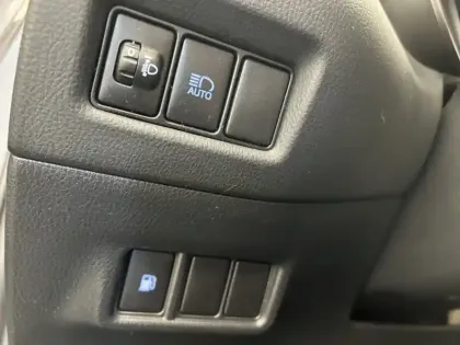 Photo 14 Toyota C-HR 1.8 HYBRIDE 122 DYNAMIC