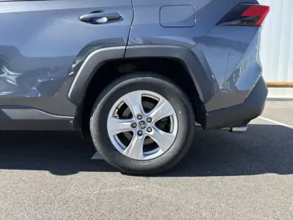 Photo 8 Toyota Rav4 Gén. V Ph1 Dynamic Business 5