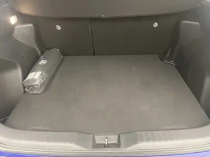 Photo 9 Toyota Yaris Gén. I Ph1 NG Design 5