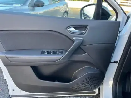 Photo 10 Renault Symbioz Gén. I Ph1 Iconic 5