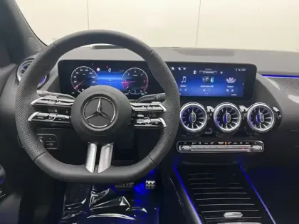 Photo 10 Mercedes GLA Gén. II (H247) Ph2 AMG Line 5