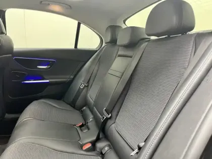Photo 12 Mercedes Classe C Berline 300 e Hybrid EQ Avantgarde Line