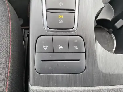 Photo 14 Ford Kuga Gén. III Ph1 ST-Line 5