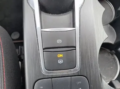 Photo 17 Ford Kuga Gén. III Ph1 ST-Line 5