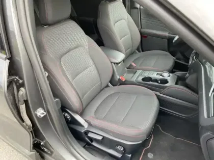 Photo 26 Ford Kuga Gén. III Ph1 ST-Line 5