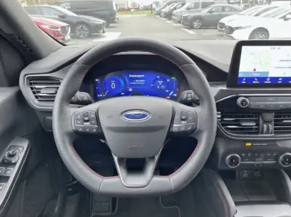 Photo 6 Ford Kuga Gén. III Ph1 ST-Line 5