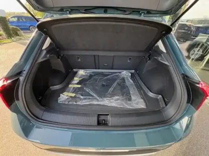 Photo 17 Volkswagen T-roc Life Plus 1.0 110 ch