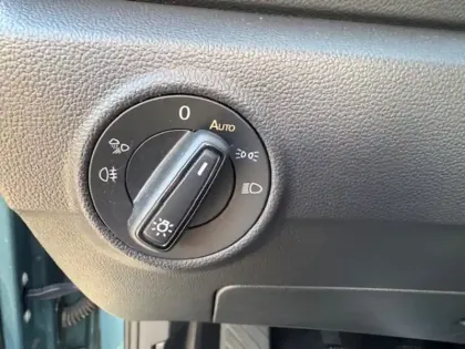 Photo 15 Volkswagen T-roc Life Plus 1.0 110 ch