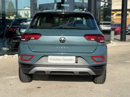 Photo 8 Volkswagen T-roc Life Plus 1.0 110 ch