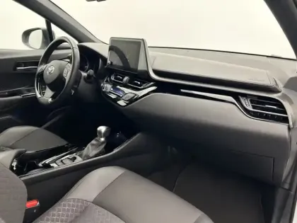 Photo 21 Toyota C-HR 2.0 Hybride 184 Design Ultimate