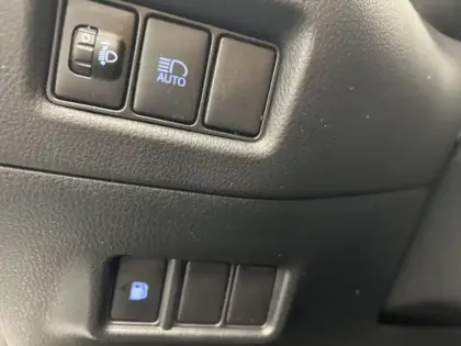 Photo 12 Toyota C-HR 2.0 Hybride 184 Design Ultimate