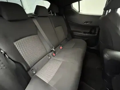 Photo 23 Toyota C-HR 2.0 Hybride 184 Design Ultimate