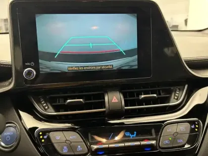 Photo 24 Toyota C-HR 2.0 Hybride 184 Design Ultimate