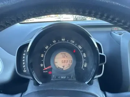 Photo 19 Toyota Aygo Gén. II Ph2 x-play 3