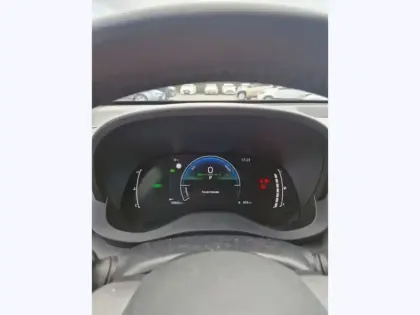 Photo 15 Toyota Yaris Gén. IV Ph1 NG Design 5