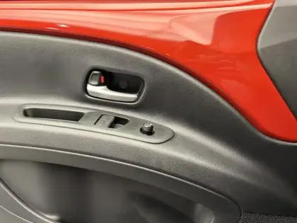 Photo 11 Toyota Aygo 1.0 VVT-i 72 Design