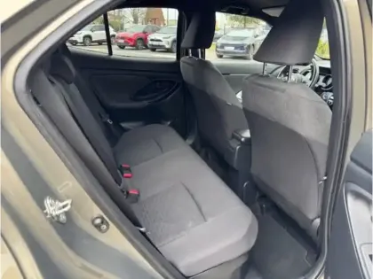 Photo 10 Toyota Yaris Hybride Design 116H 2WD