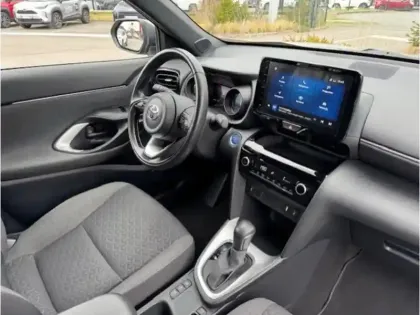 Photo 6 Toyota Yaris Hybride Design 116H 2WD