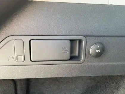 Photo 22 Ford Focus Gén. IV Ph2 Titanium X Business 5