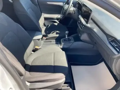 Photo 19 Ford Focus Gén. IV Ph2 Titanium X Business 5