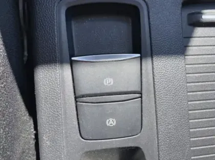 Photo 11 Ford Focus Gén. IV Ph2 Titanium X Business 5