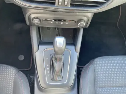 Photo 7 Ford Focus Gén. IV Ph2 Titanium X Business 5