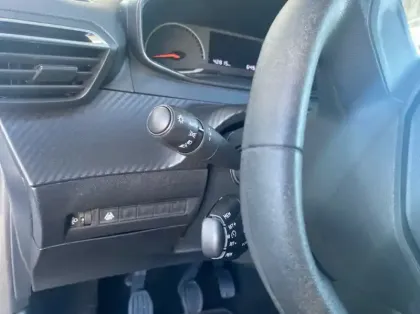 Photo 20 Peugeot 208 Gén. II Ph1 Premium 5